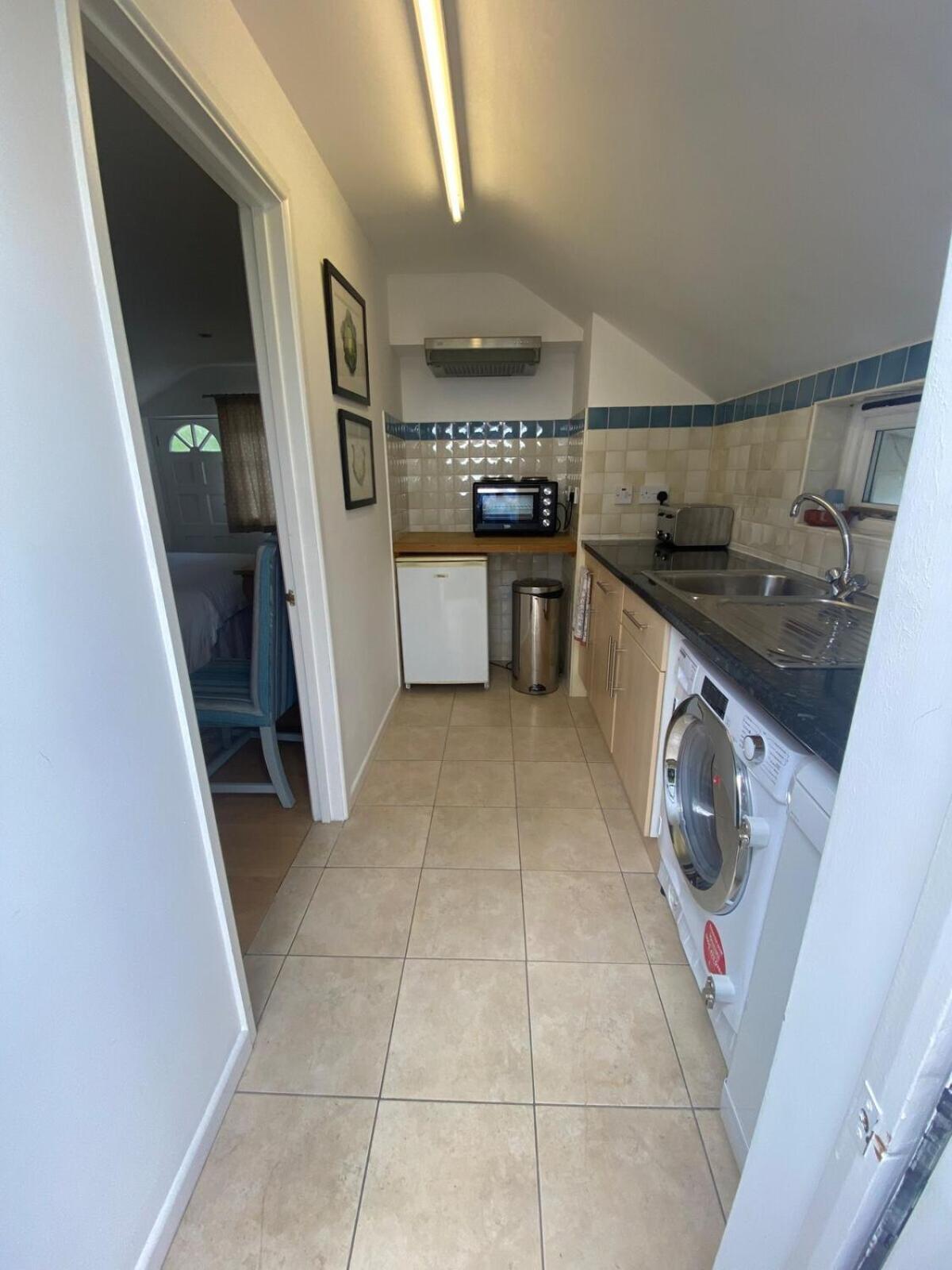 Private Entry Guesthouse Hideaway Hordle Buitenkant foto