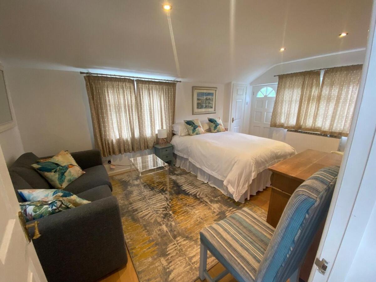 Private Entry Guesthouse Hideaway Hordle Buitenkant foto